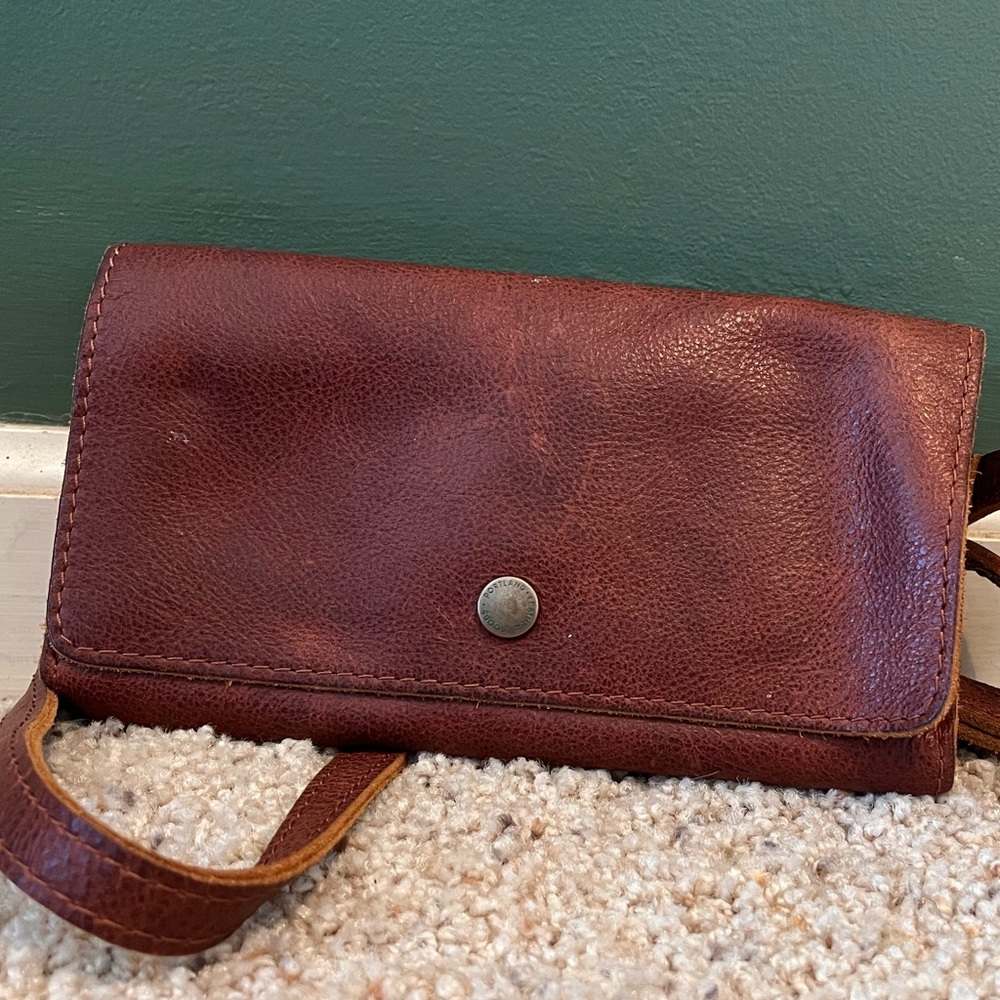 Portland leather goods accordion purse in nutmeg